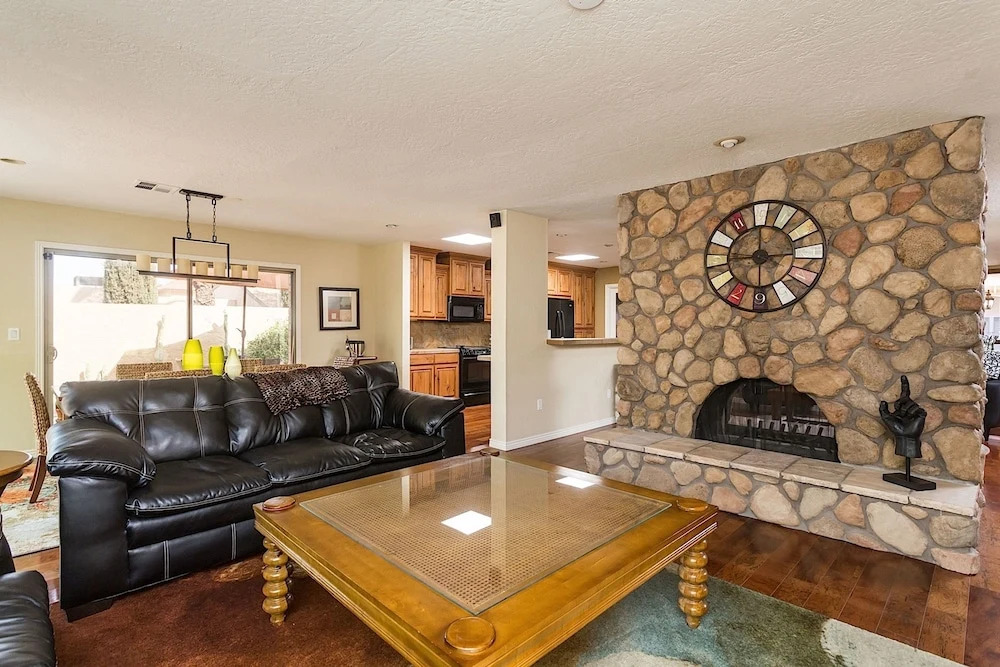Vista Del Sol 2 BR by Casago