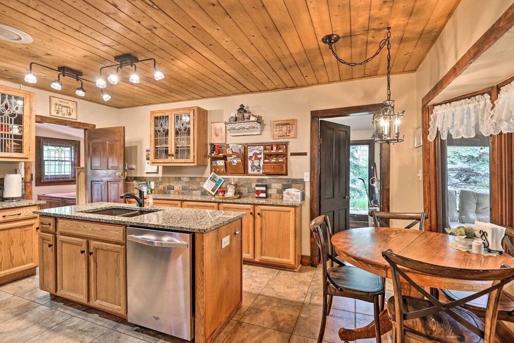 Family Home in Georgetown: Walk to Town & Railroad
