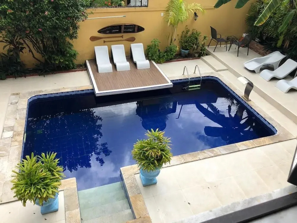 Chez Les Rois Guesthouse