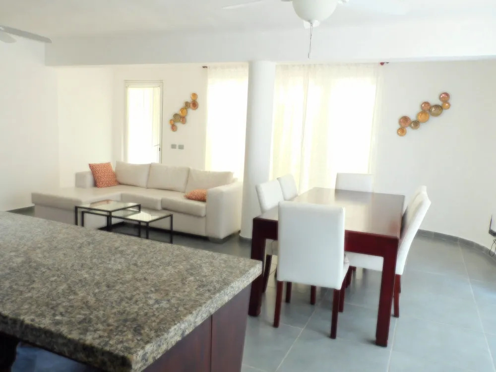 Quiet Beach apartment Condo steps on the Bavaro Beach Los Corales Dr