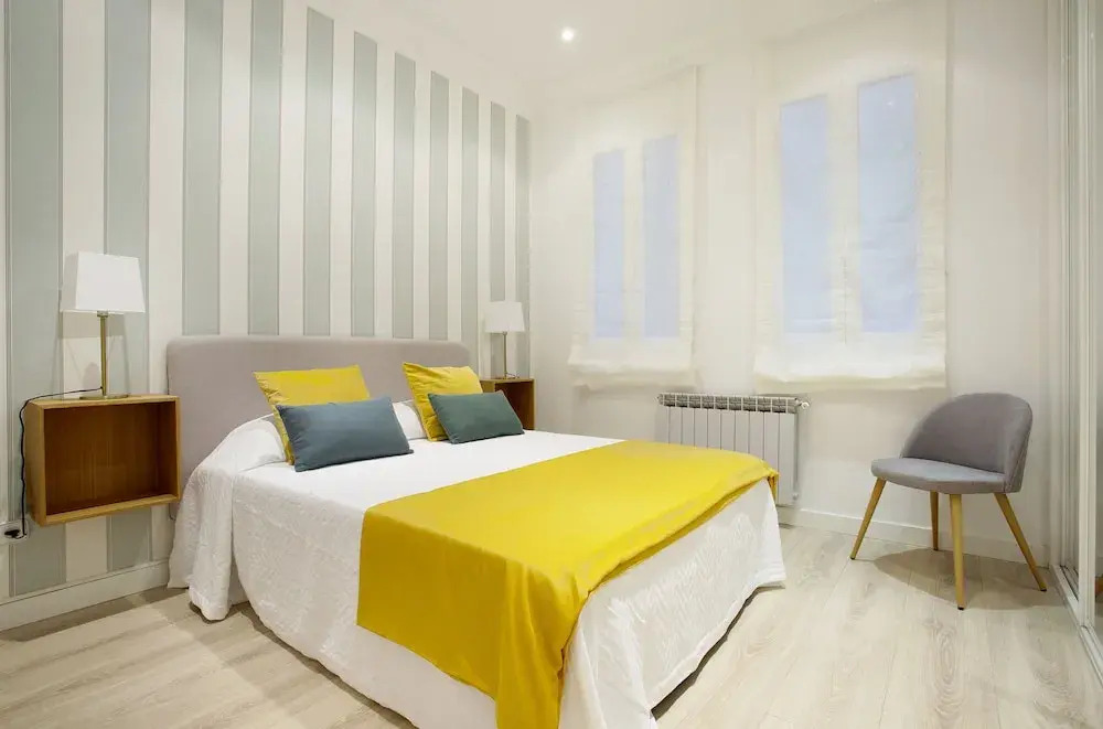 Big Apartment 2 Bedrooms & 2 Bathrooms. Chamberí