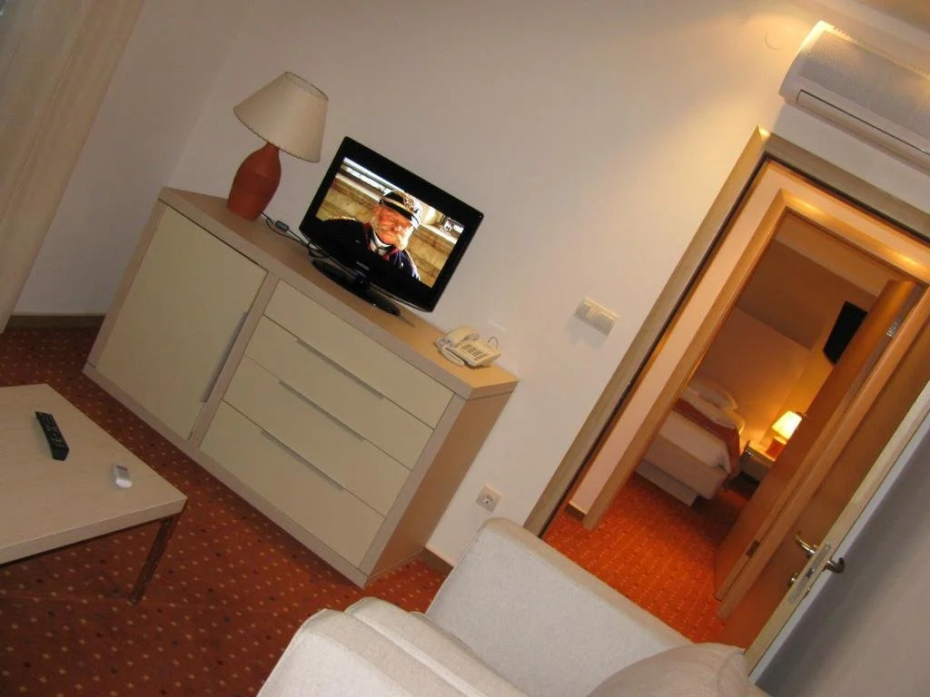 Hotel San