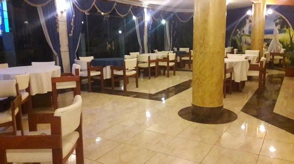 Hotel Lago Azul