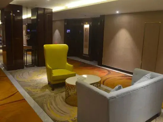 Weng'an Wanhe International Grand Hotel (Jinmei Times Square County Government)