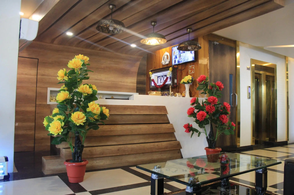 Hotel SDM Golden Tower