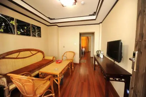 Jianshui Lin'an Story Inn