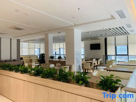 Zhuhai International Health Port Yuehang Apartment (Jinwan Airport Branch)