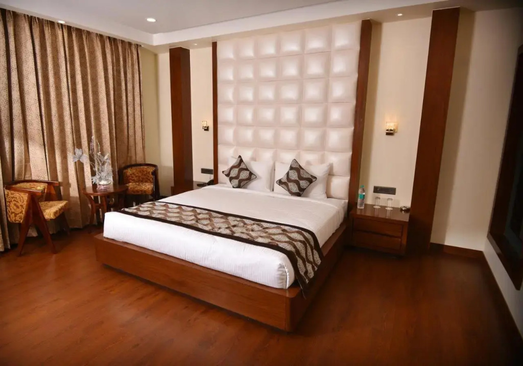 Hotel SK Grand