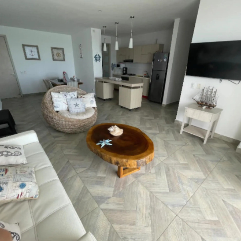Apartamento Moderno Frente A La Playa Coveñas