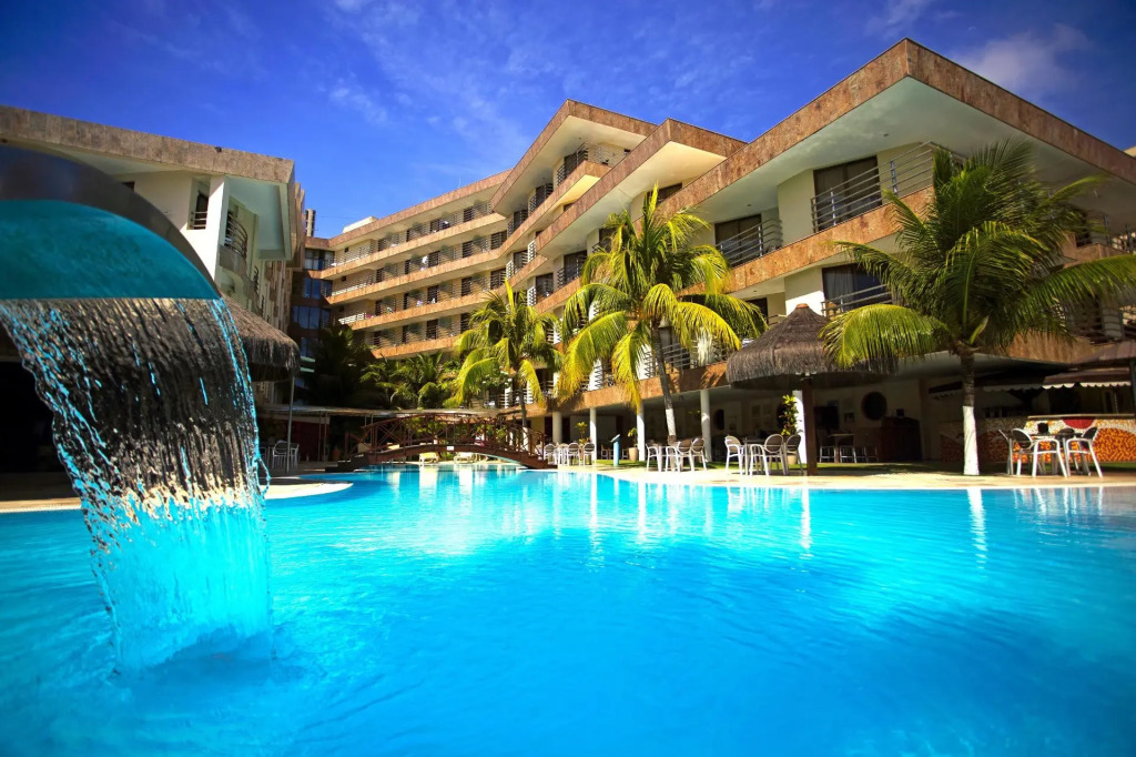Esmeralda Praia Hotel
