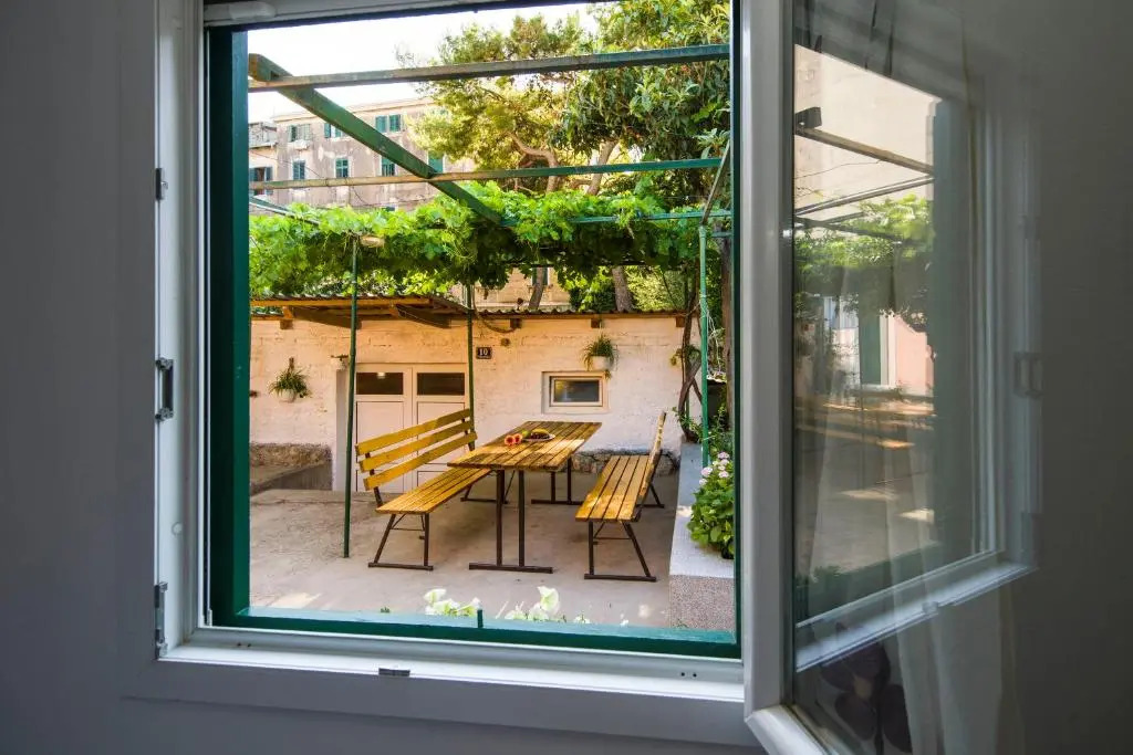 Apartments Odrina