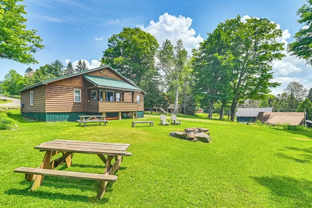 Rustic Cabin Retreat on Rangeley Lake!