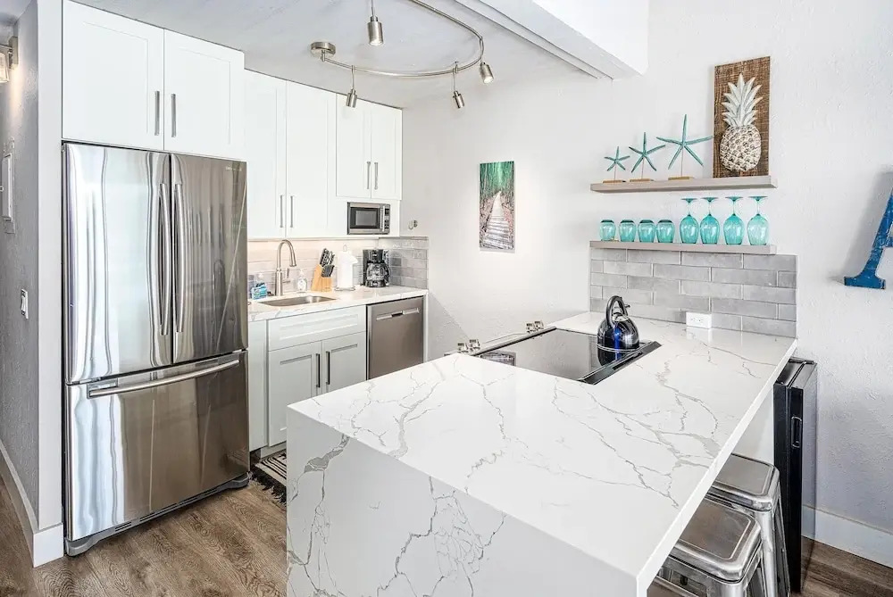 Maalaea Banyans 411 - Modern Renovation, Direct Ocean Front, Incredible View, AC