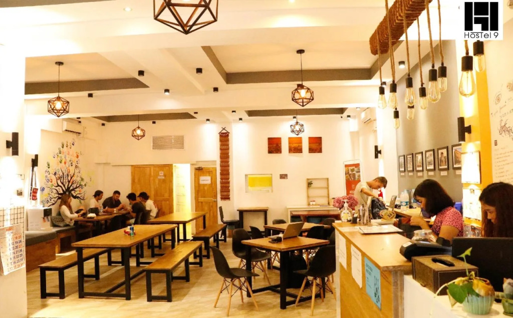 Hostel 9