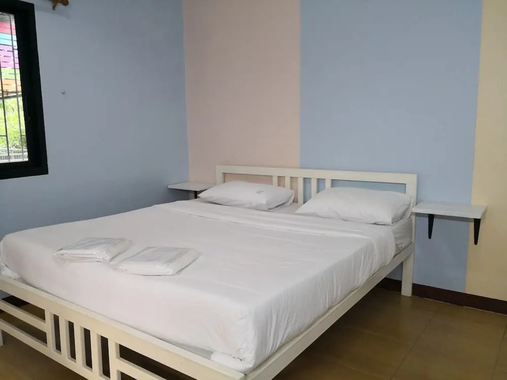 Sam Cee Resort