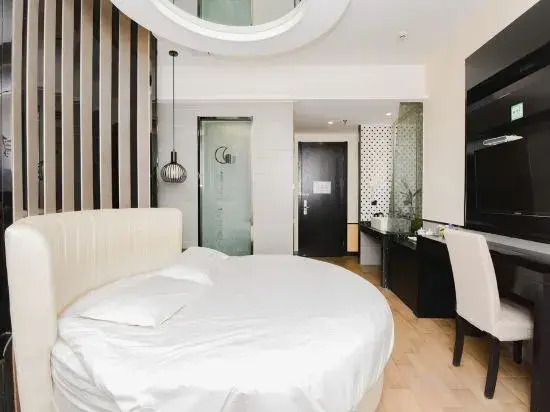 Qingmu Hotel (Nanjing Pukou Tianruncheng Subway Station)