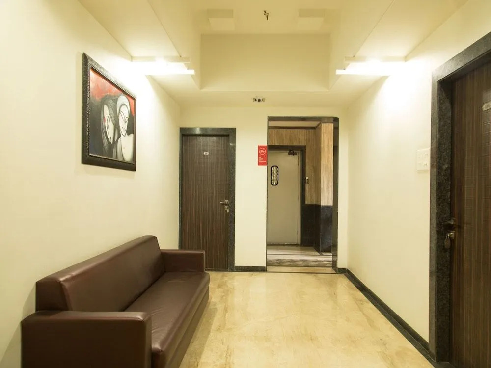 OYO 10366 Archanil Apartment