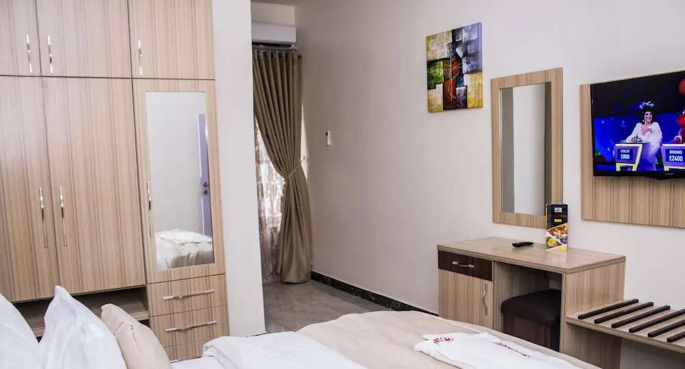 Dicon Apartments