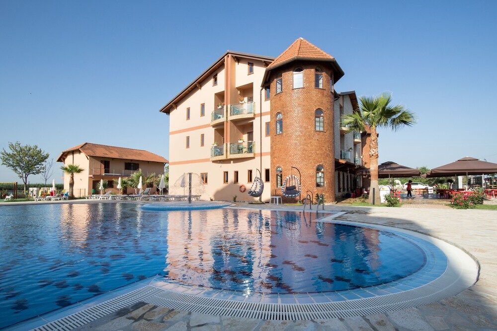 Rambuje Resort
