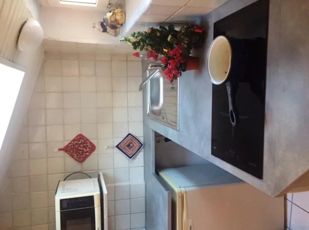 Apartment With one Bedroom in Nice, With Wonderful Mountain View, Furnished Balcony and Wifi