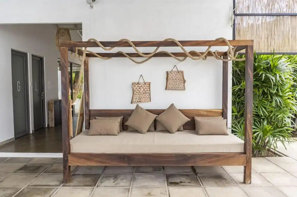Global Surf Lodge Kabalana