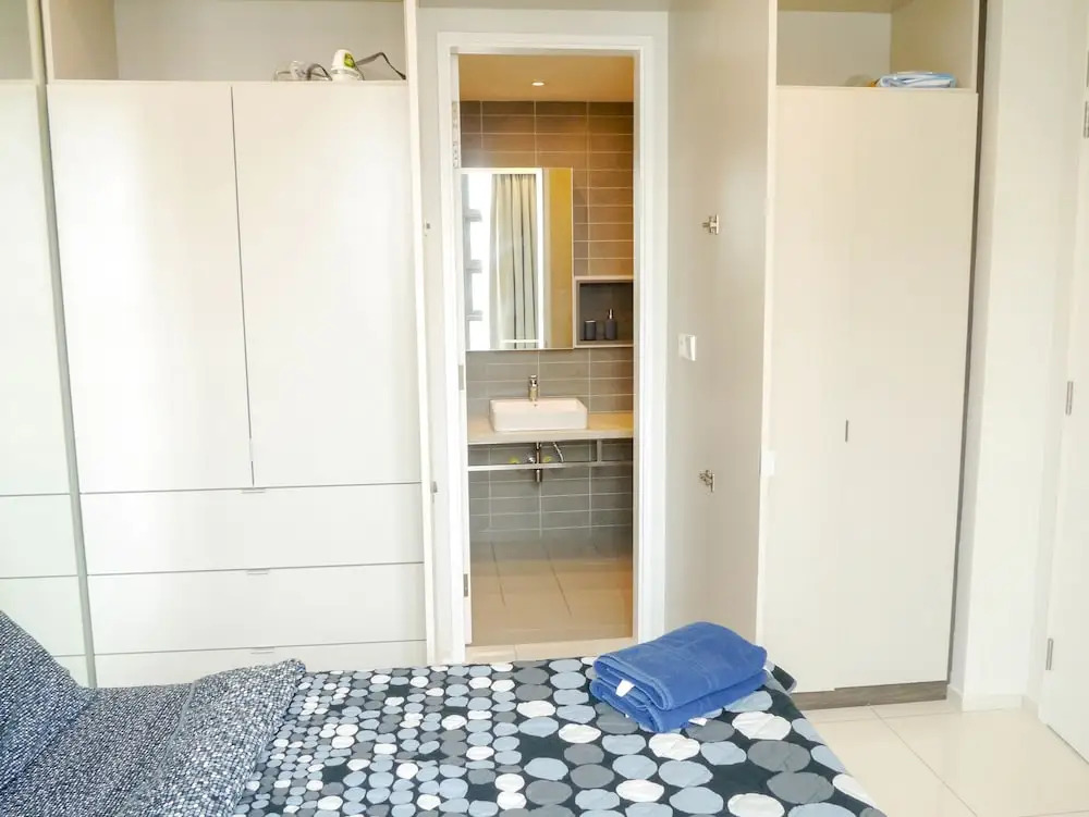 The Robertson 3 by Cloverr Suites
