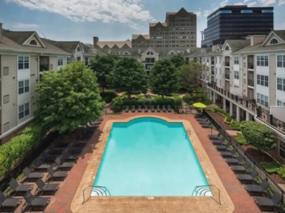 Global Luxury Suites at Broad Street