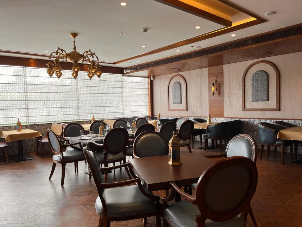 WelcomHeritage Grand, Srinagar