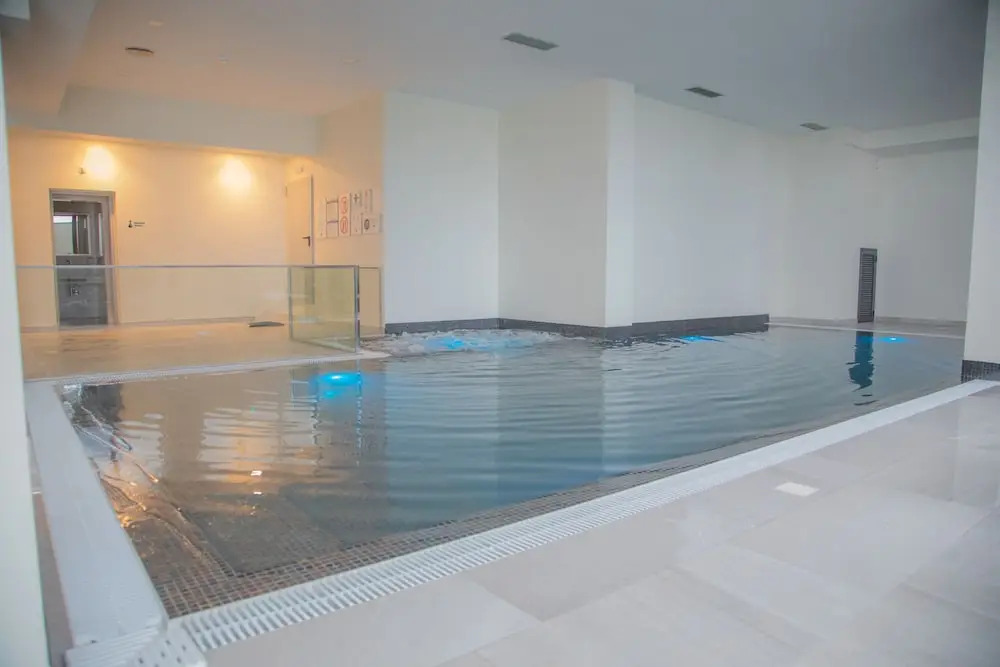 Calamar Hotel