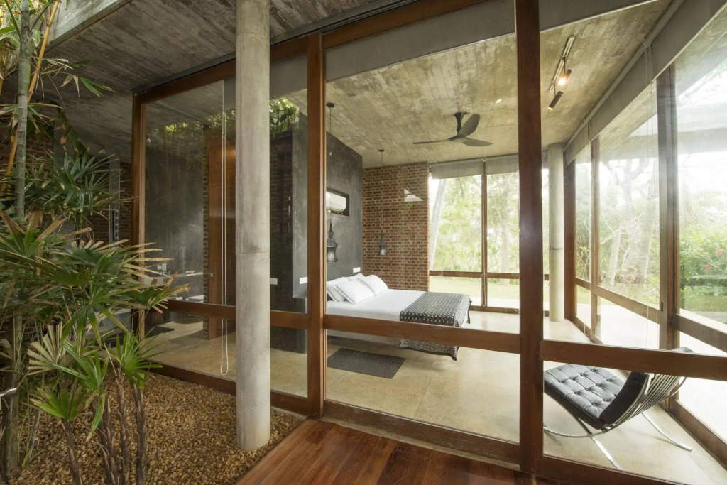 Walatta House 3BR Beachfront Villa, Private Pool, Chef