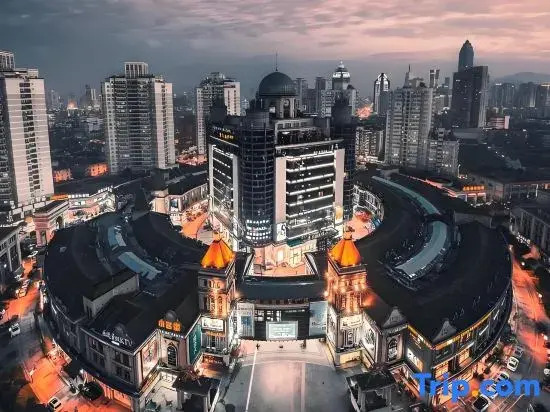 Crossover Esports Hotel (Wenzhou Wuma Street European City Branch)