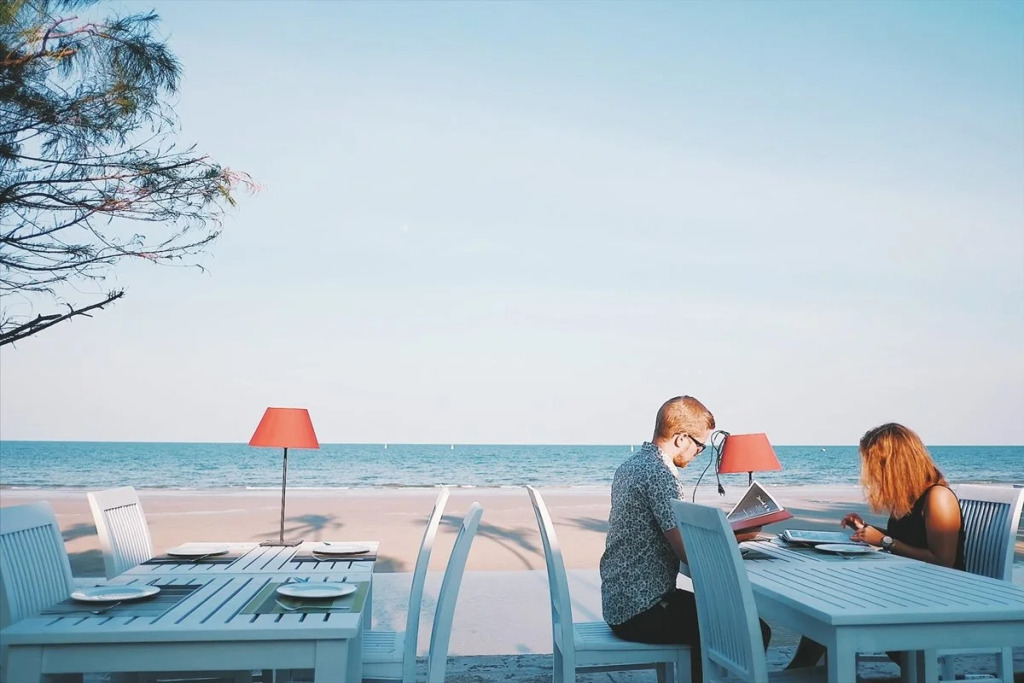 Green Gallery Beach Boutique Hotel