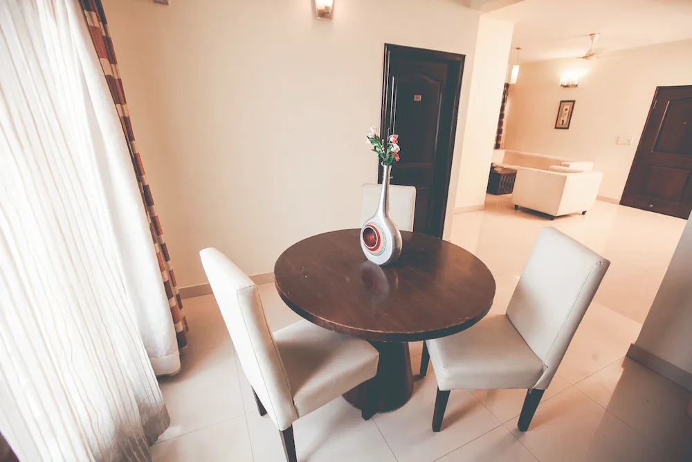 Royal Suites Hotel Apartment