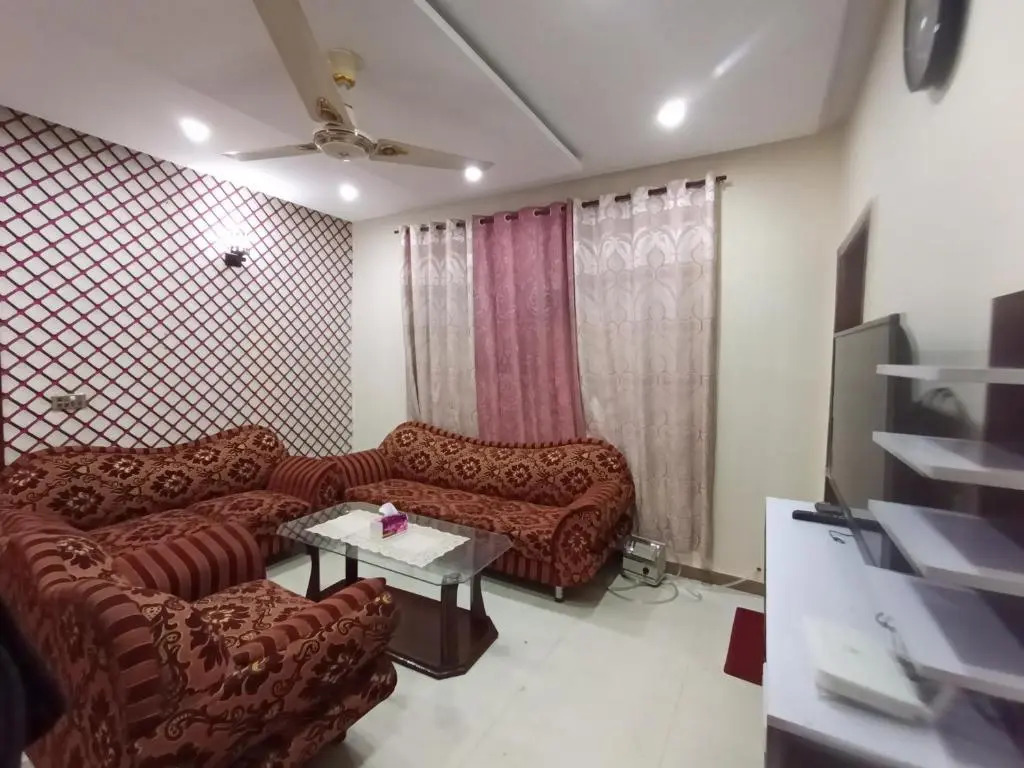 2BR Fully Furnished Modern House at Prime Location