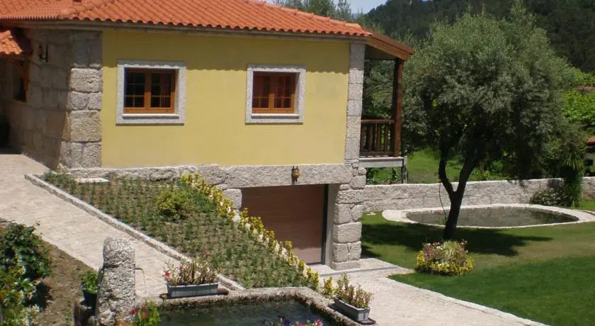 Casa de Sobragado