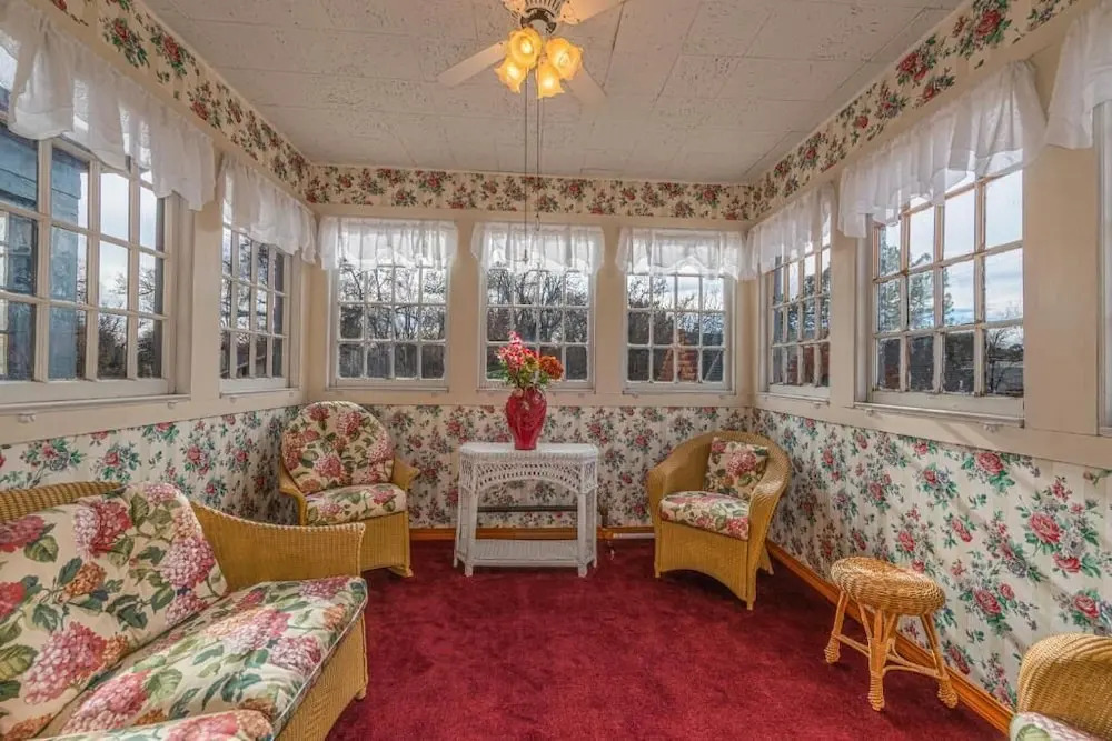 Orman Mansion - Pueblos Most Luxurious Stay