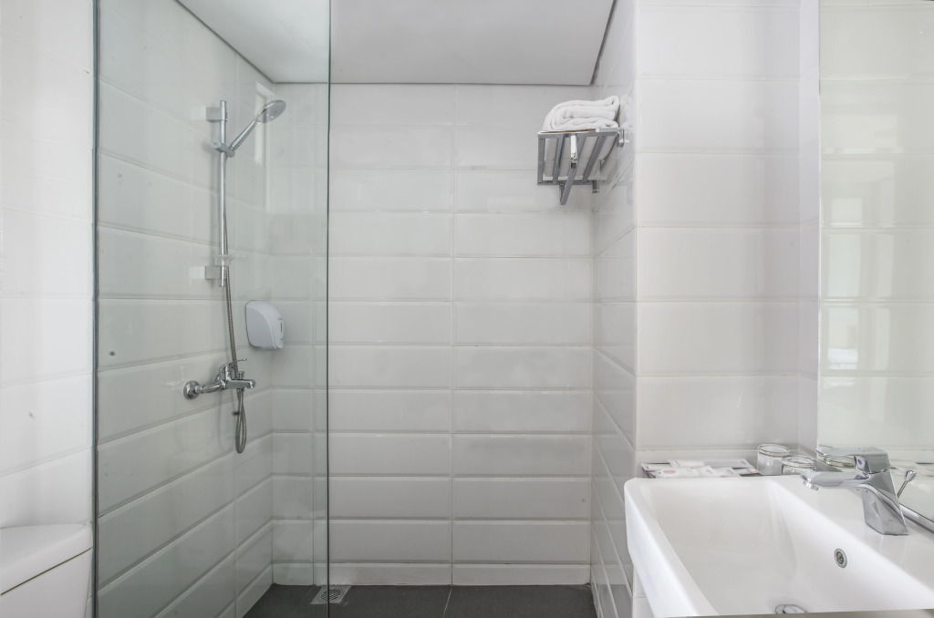Up-Peak Hotel Simpang Lima Semarang Managed by InJourney Hospitality