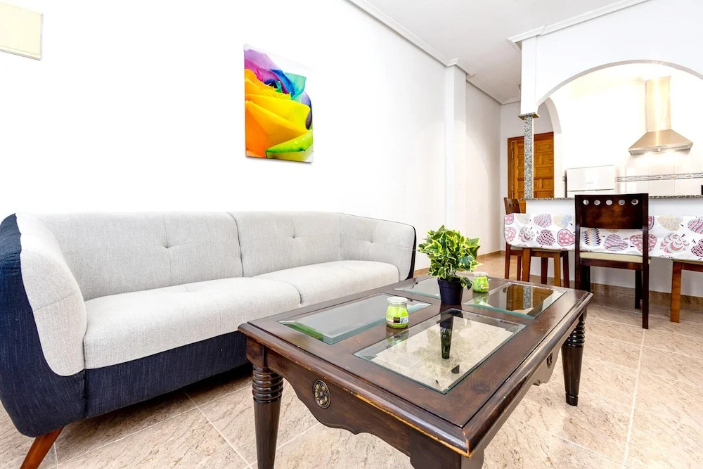 Apartment with 2 Bedrooms in Torrevieja, with Pool Access, Terrace And Wifi - 1 Km From the Beach