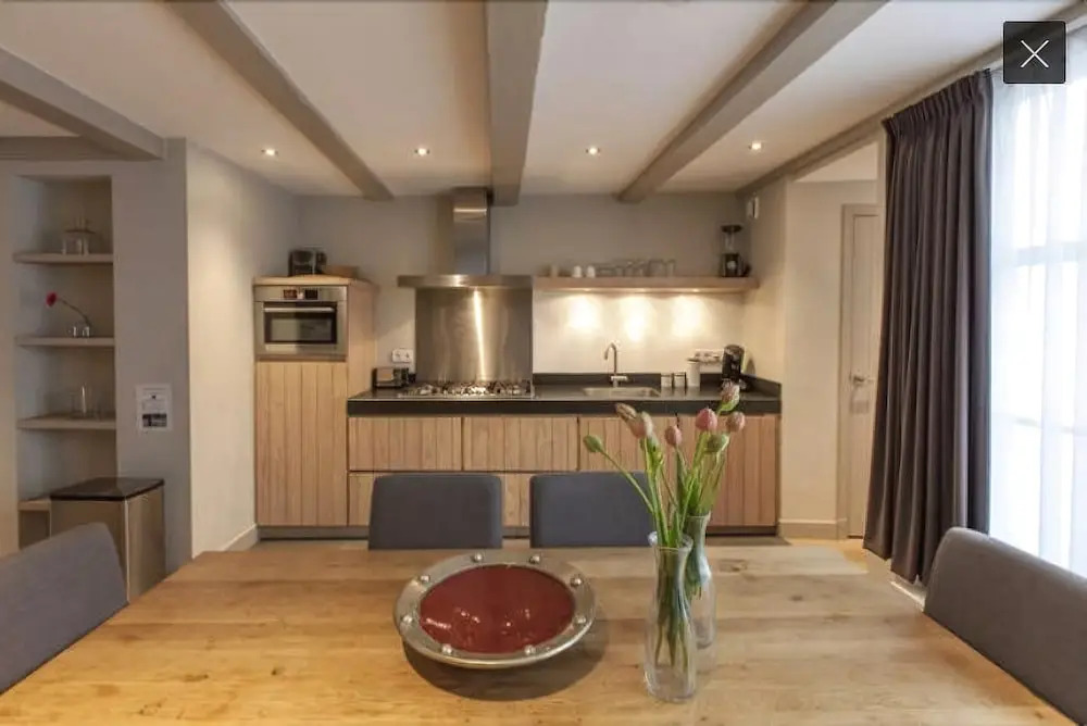 Yourbnb Suites Haarlemmerstraat