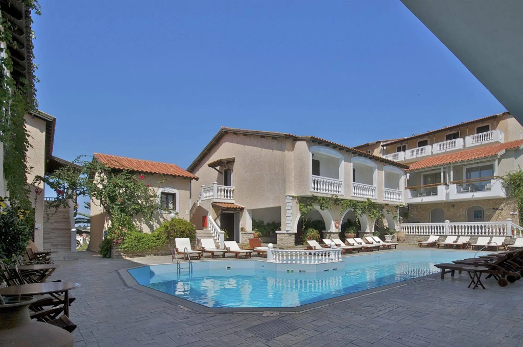 Ino Hotel & Suites