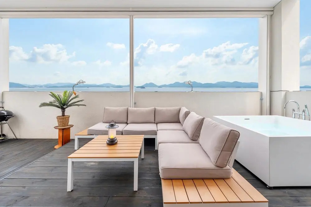 yeosu kkeulaereu spa pension