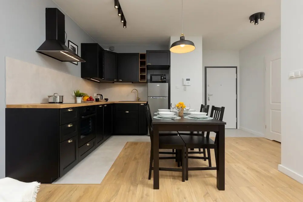 Warszawa Stalowa Apartment by Renters