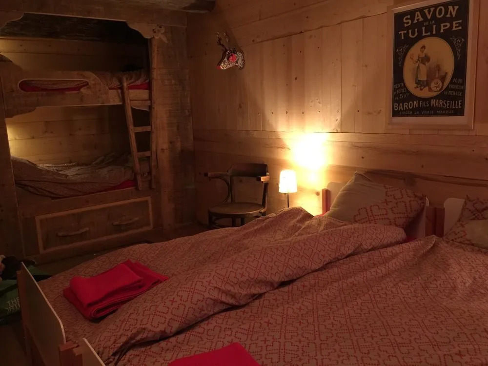 Warm and Stylish Boutique Lodge LEtoile de Savoie