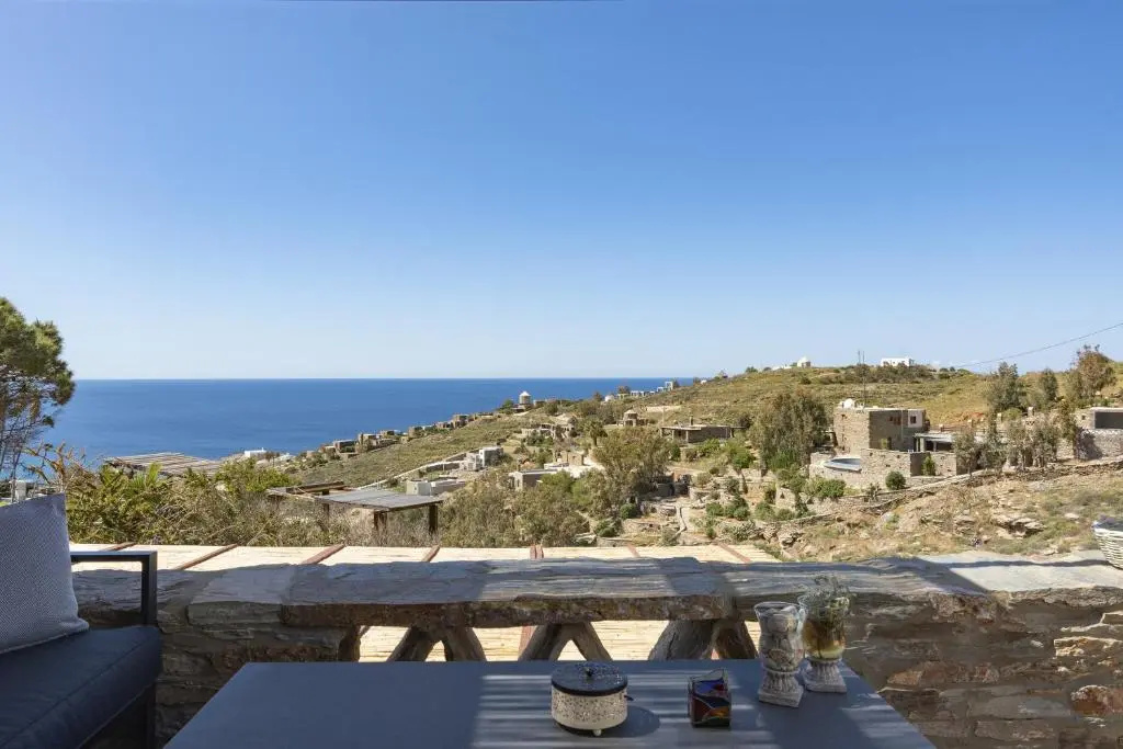 Konstantinos and Eleni's Apartment