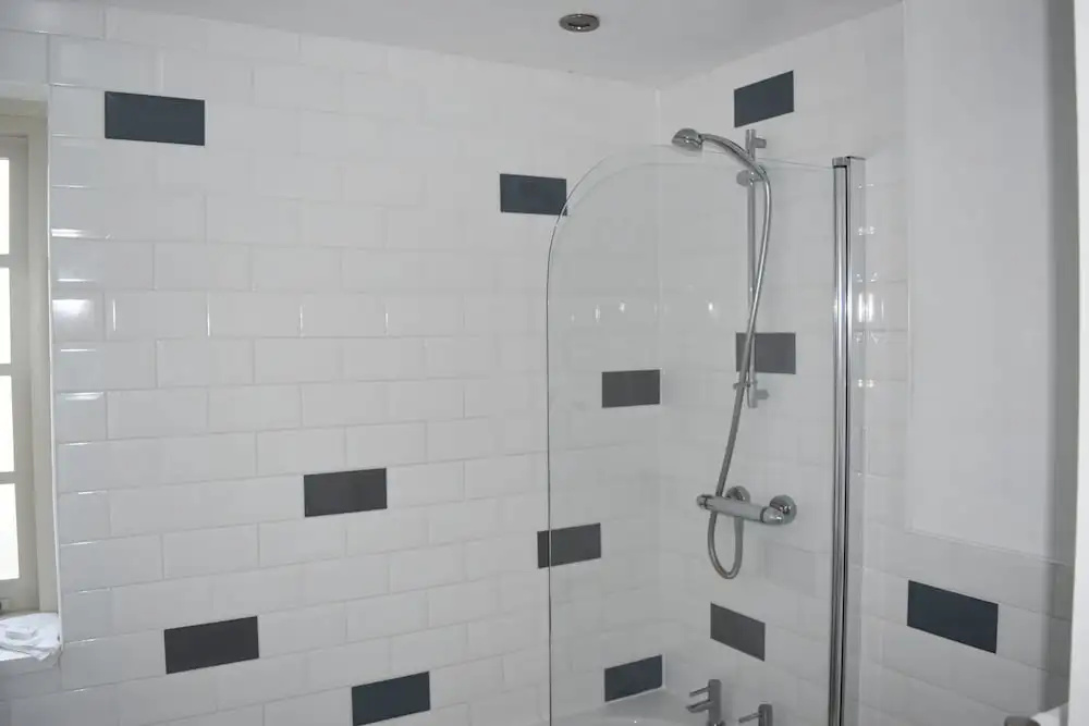 Three Horseshoes Country Inn