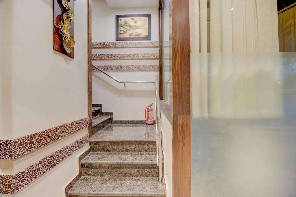 Meriton Buisness Hotel Mumbai International airport T-2