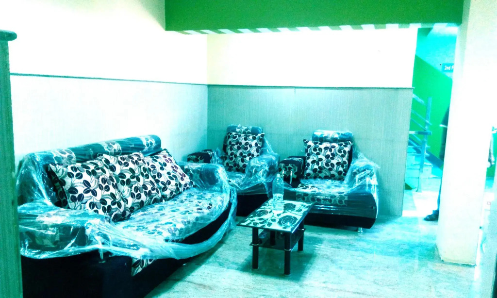 Kempegowda Lodging & Boarding