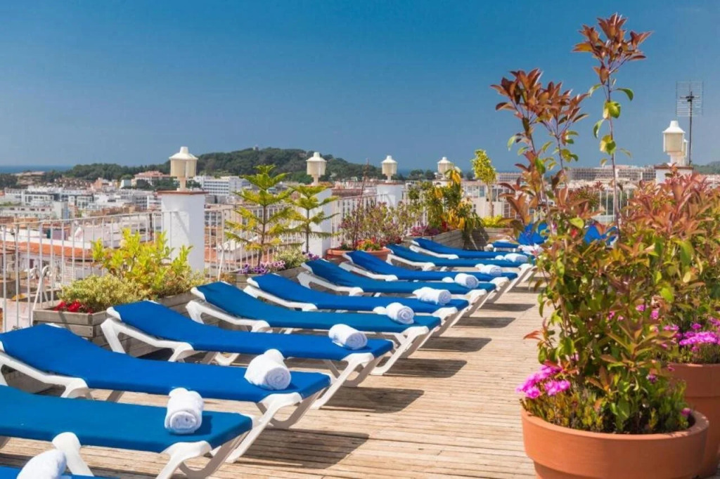 Hotel Ridomar 365