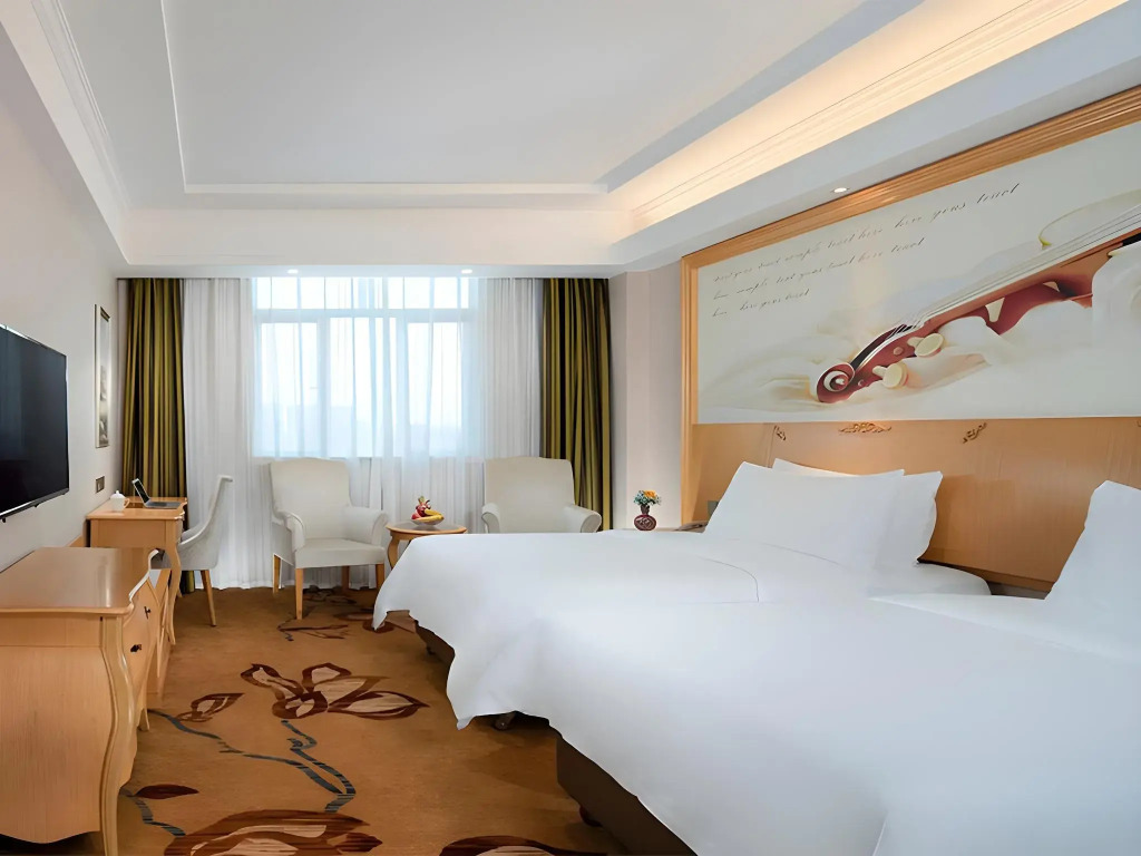 Vienna Hotel Foshan High-speed Railway Station Guidan Road Branch