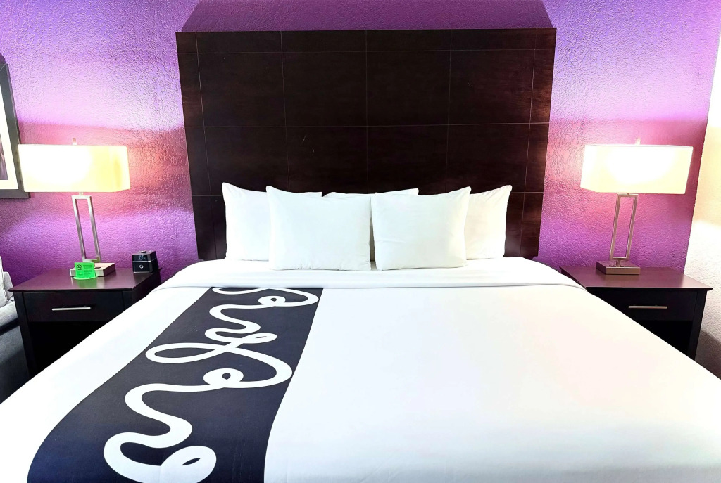 La Quinta by Wyndham Orlando Universal area